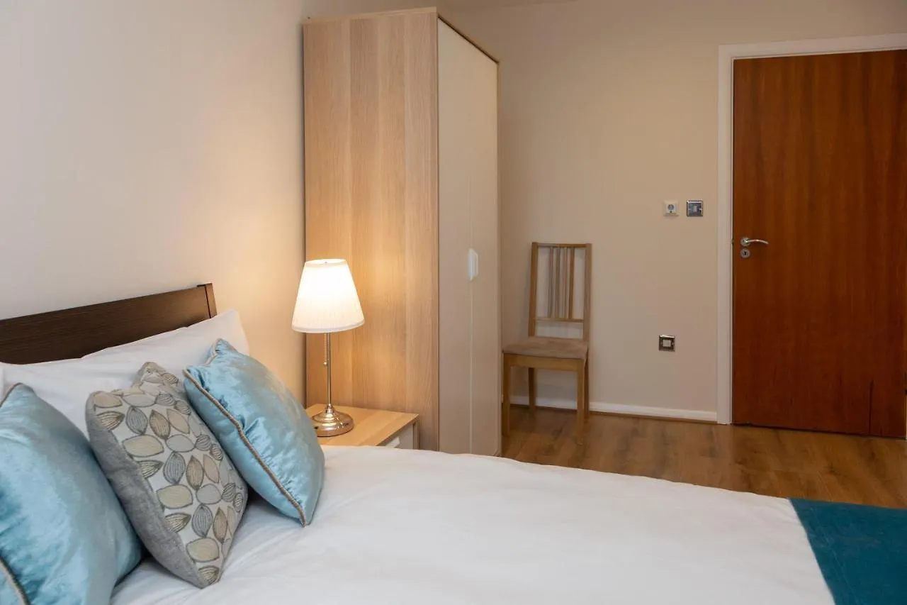 Royal Crossharbour Apartment Londra Regno Unito